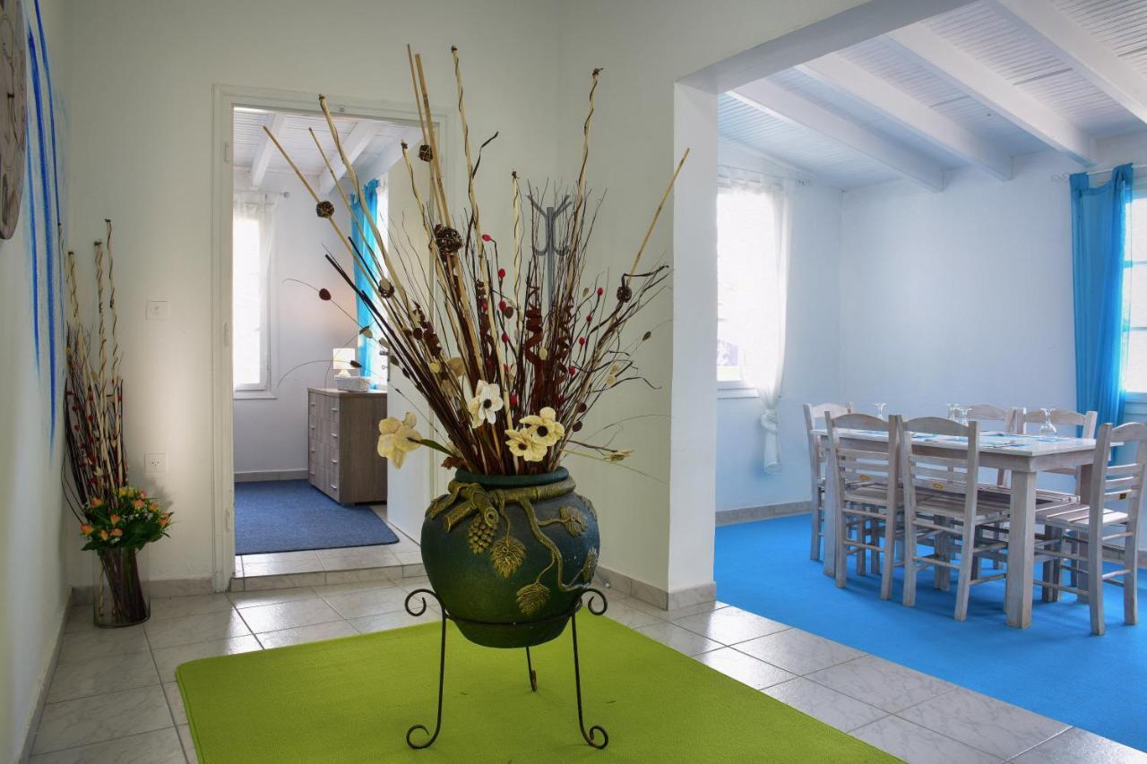 Villa Spiaggia Bianca Dafnila Buitenkant foto